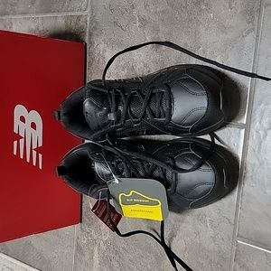 New Balance safety shoes